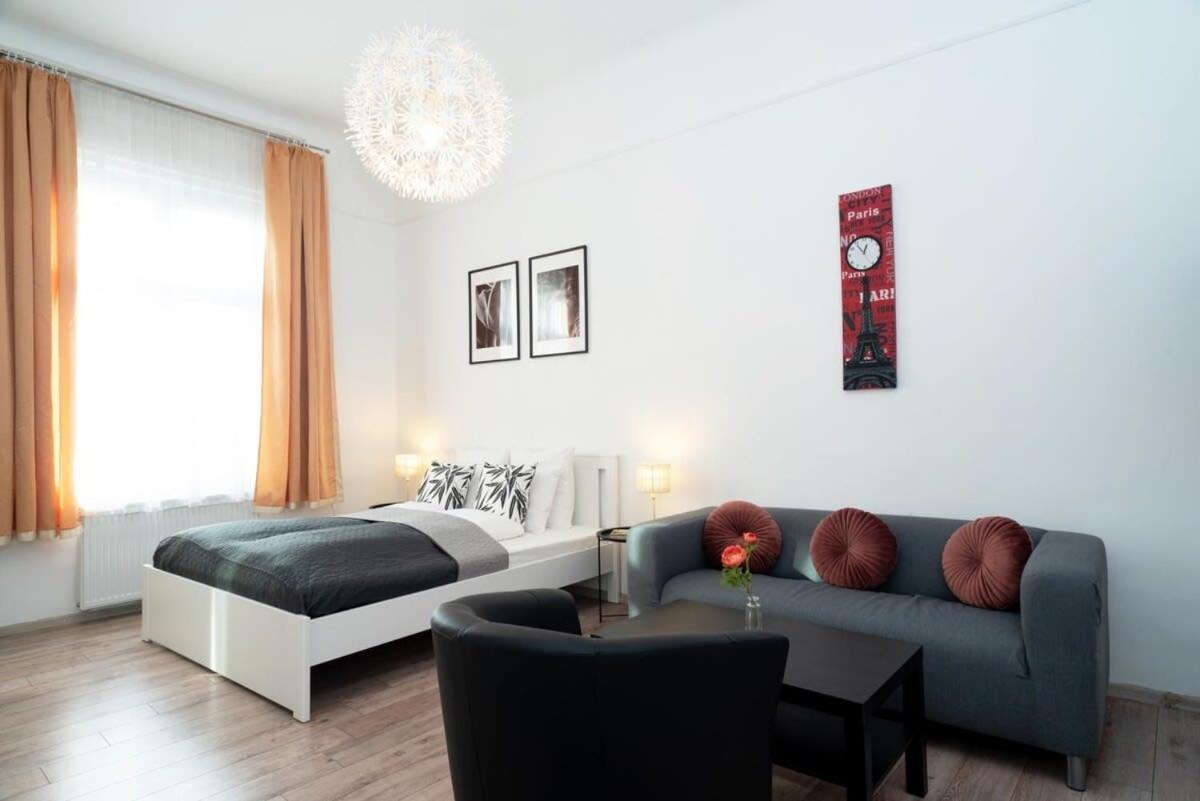 Ultra Central Cozy Apartment Budapest Exterior photo