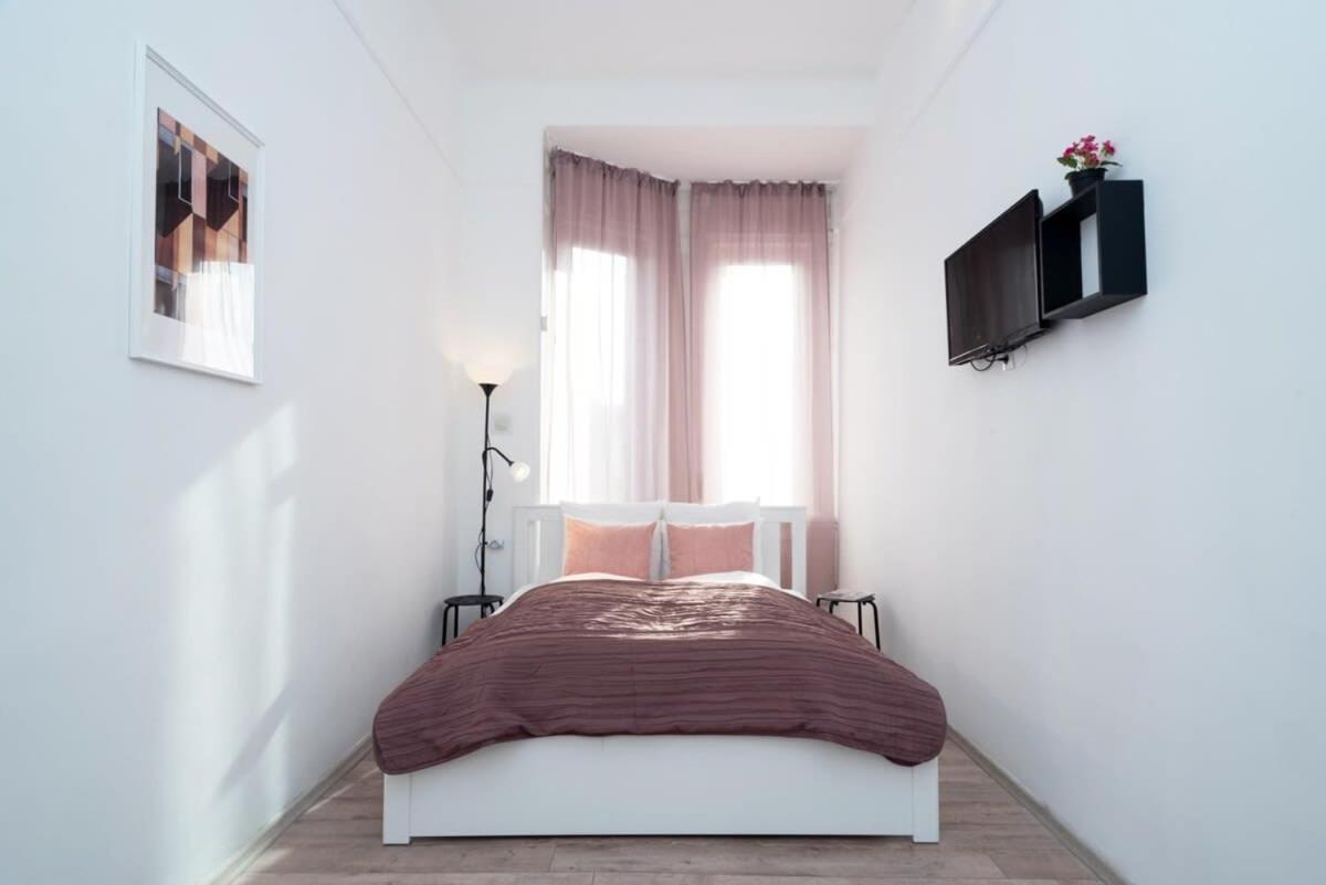 Ultra Central Cozy Apartment Budapest Exterior photo