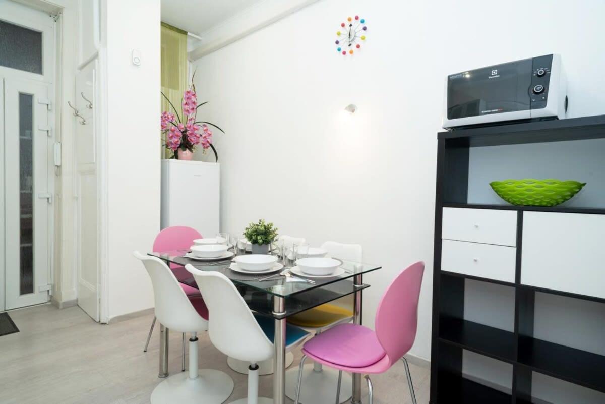 Ultra Central Cozy Apartment Budapest Exterior photo